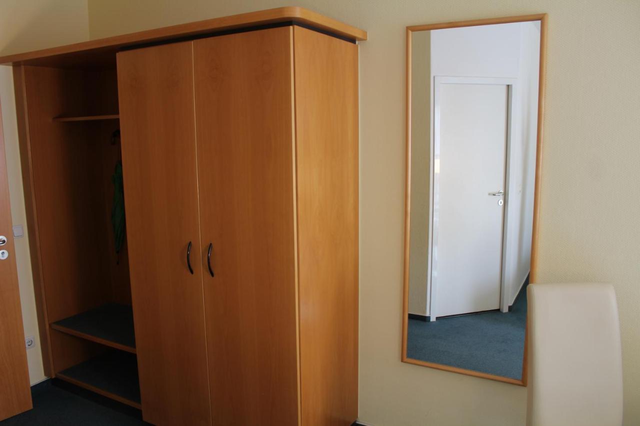 H+ Hotel Ерфурт Екстериор снимка