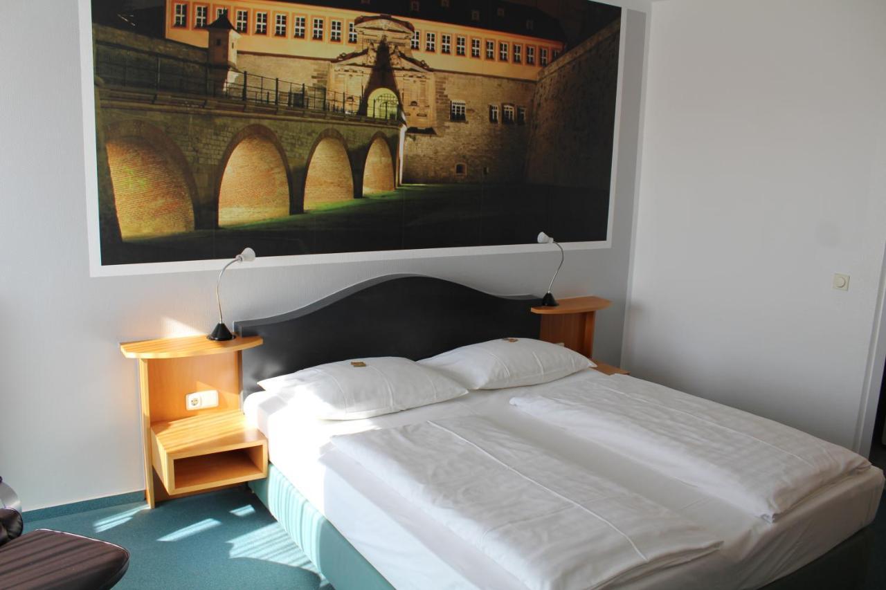 H+ Hotel Ерфурт Екстериор снимка