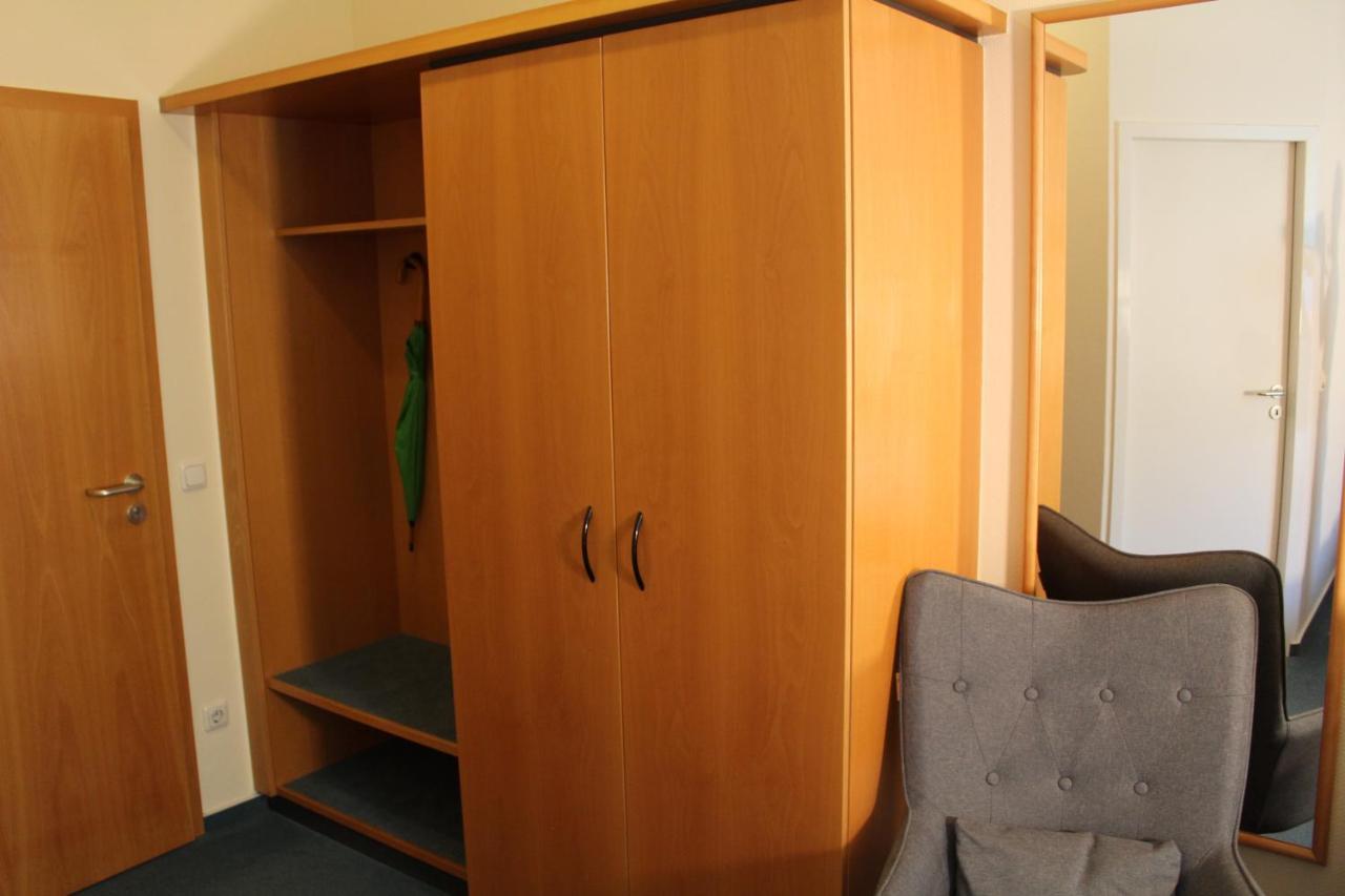 H+ Hotel Ерфурт Екстериор снимка