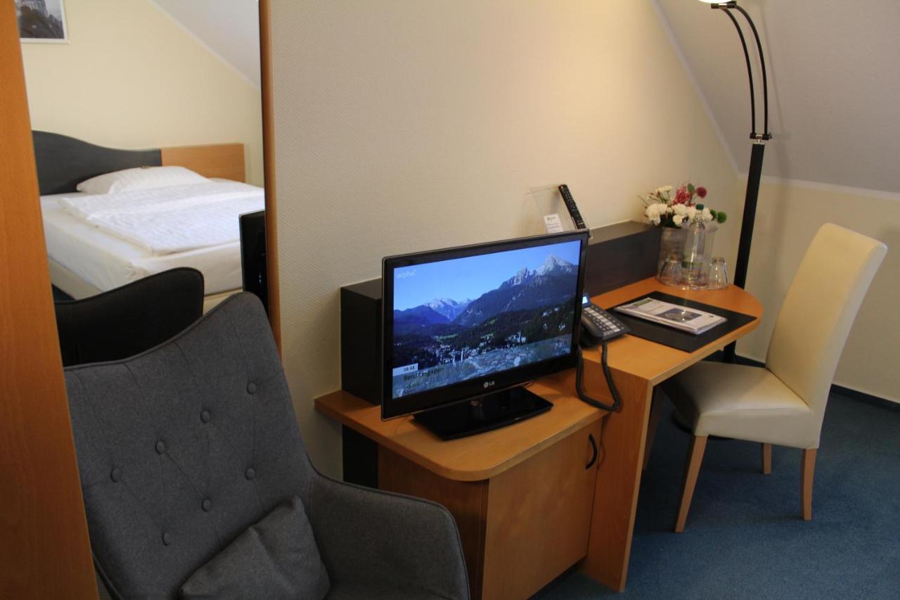 H+ Hotel Ерфурт Екстериор снимка