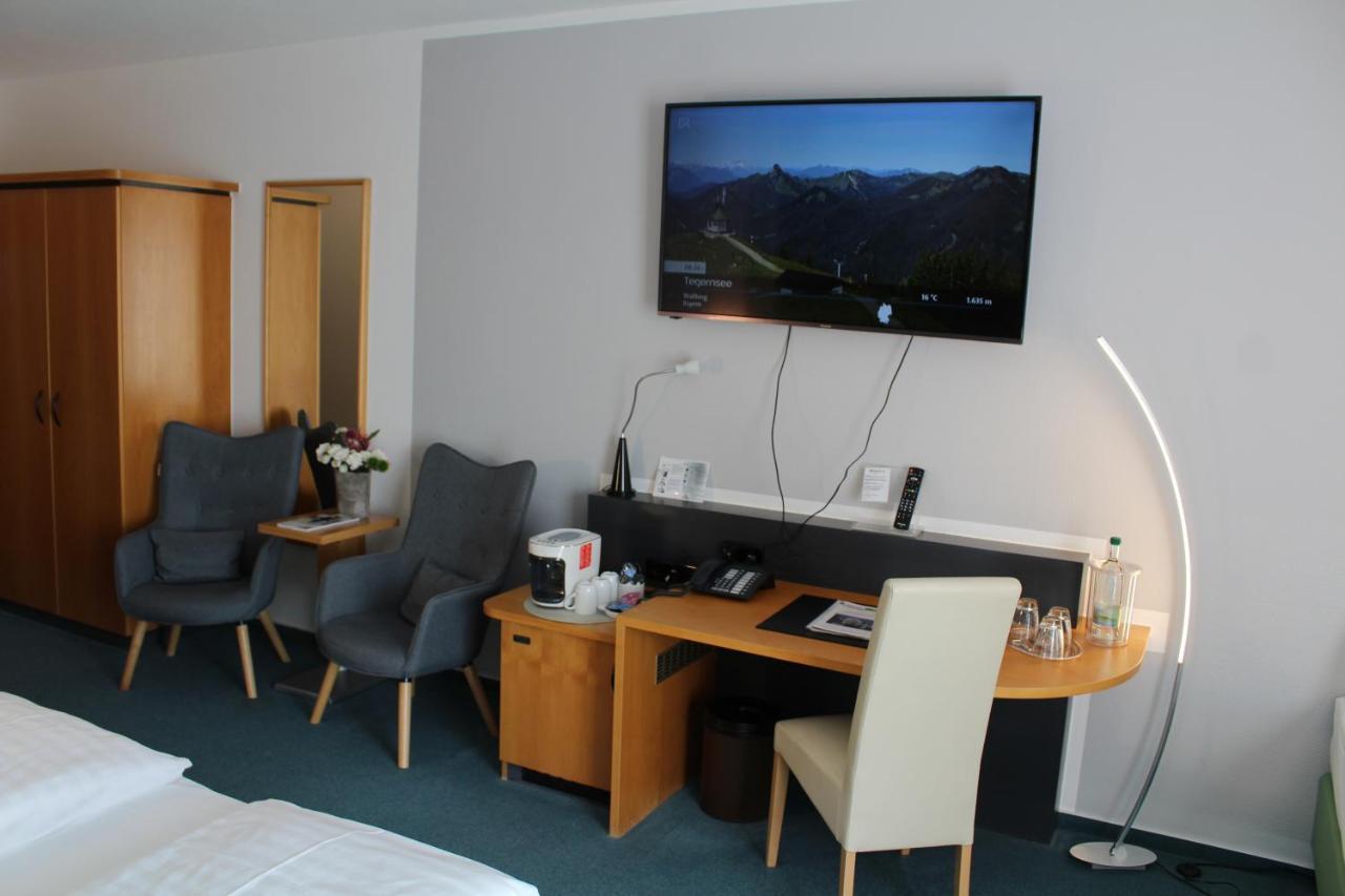 H+ Hotel Ерфурт Екстериор снимка