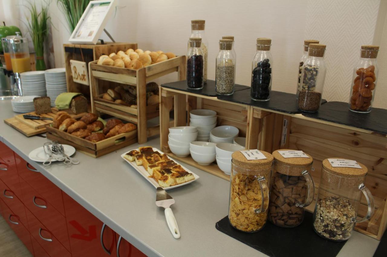 H+ Hotel Ерфурт Екстериор снимка
